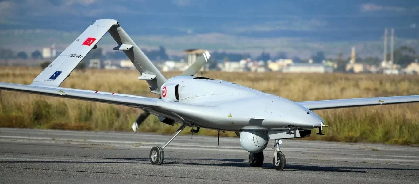 Το ΥΠΕΘΑ διαψεύδει τα περί αγοράς τουρκικών drone από τις Ένοπλες Δυνάμεις